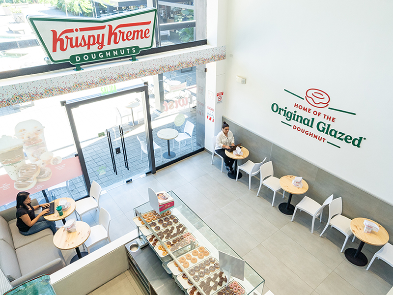 Krispy Kreme - Aerial overview of customer flow and seating configuration - Contract Workplaces.jpg